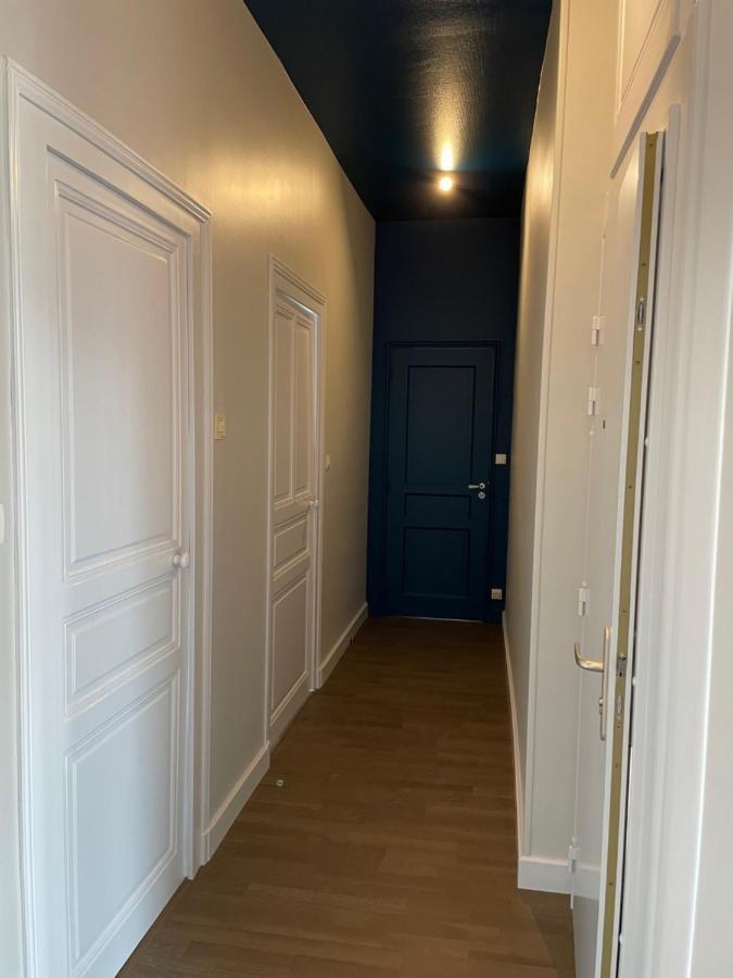 appartement entièrement rénové de 100 M2 à 2 pas de la plage Les Sables-dʼOlonne Exterior foto