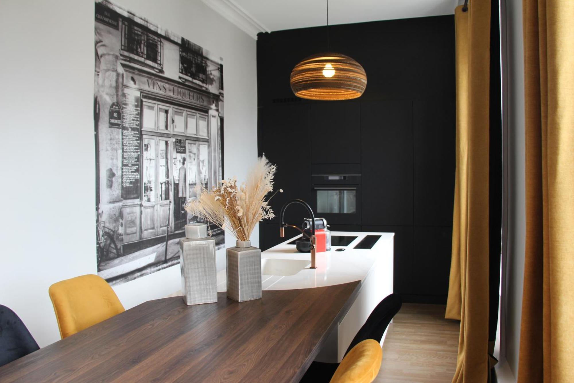 appartement entièrement rénové de 100 M2 à 2 pas de la plage Les Sables-dʼOlonne Exterior foto